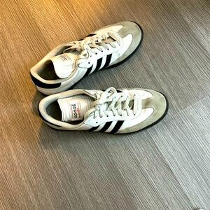 Adidas samba